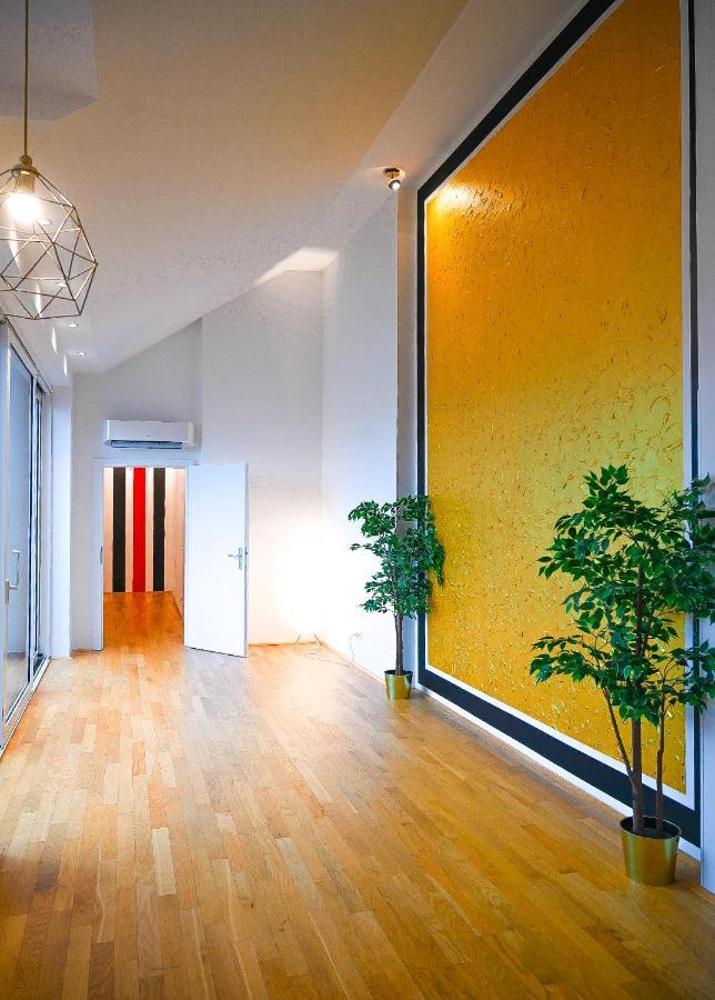 Breathtaking Residence Naschmarkt Виена Екстериор снимка